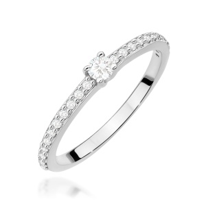Pierścionek W0676 z diamentami białe złoto