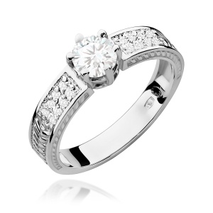 Pierścionek W0075 Biały Szafir 0,60ct białe złoto