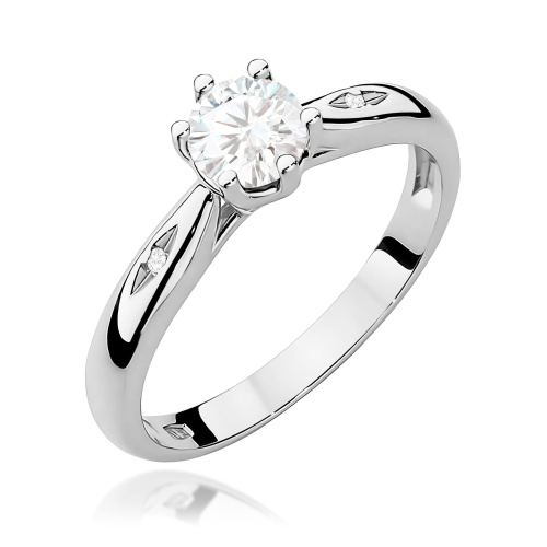 Pierścionek W0074 Biały Szafir 0,60ct białe złoto