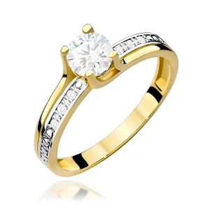 Pierścionek W0106 Biały Szafir 0,60ct żółte złoto 375